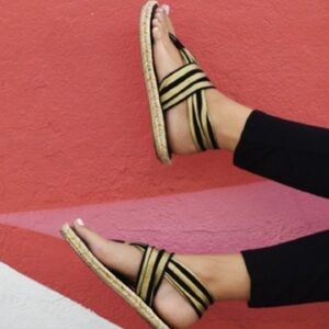 Nalho Ganika Striped Espadrille Flat Sandals Yoga Mat Shies Sz 9/39 NWT